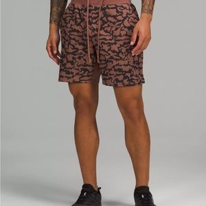 T.H.E Short 7 inch XL NEW WITH TAGS